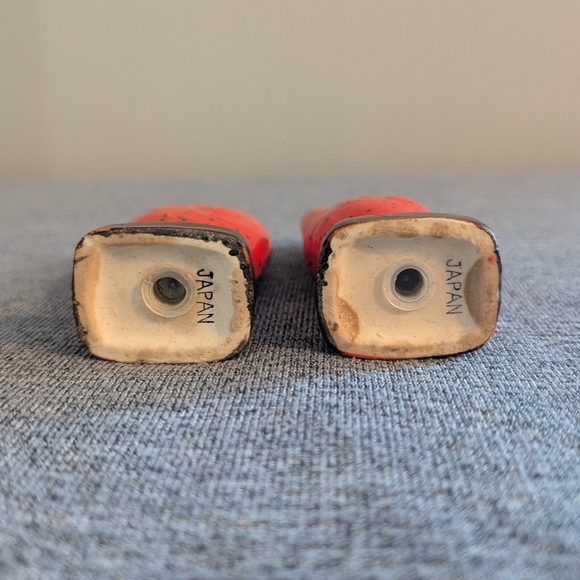 Vintage Syndey Nova Scotia Lobster Claw Salt & Pepper Shakers, Made in Japan - Picture 2 of 3